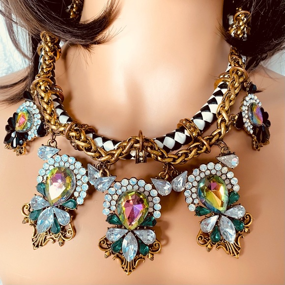 🌹HP🌹ASOS Rhinestone Statement Necklace - Picture 7 of 16